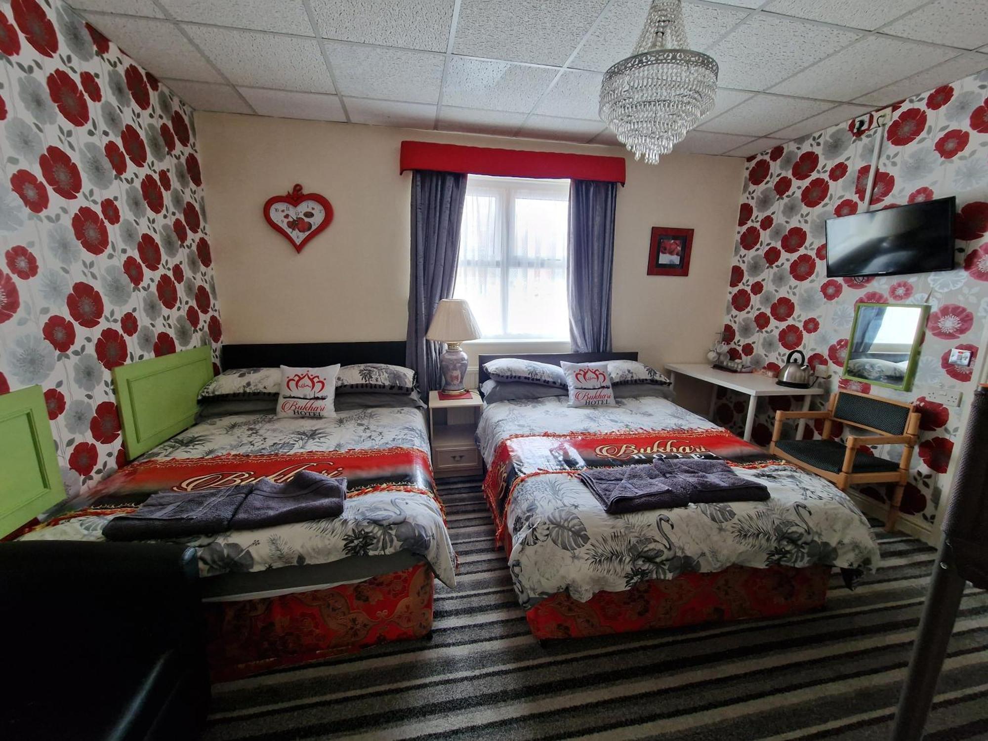Bukhari Hotel — Photos 1
